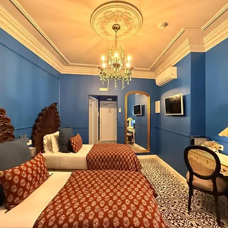 Solar Dos Poetas Гостевой дом 3*